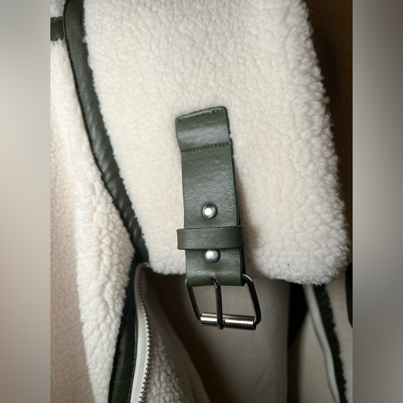 Faux shearling JCL aviator jacket with contrast trim, size M/L (worn once only) - Picture 10 of 11